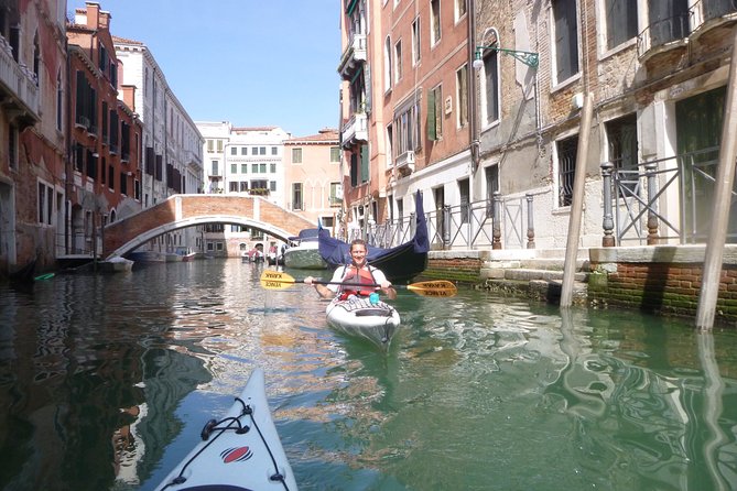2 Hour Venice Canal Kayak Tour - Premium experience by day - Getting There: Calle Tornielli Check-In and Getting Ready