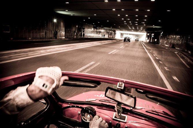 2 hour Vintage Fiat 500 Central City Tour in Milan - Pickup, Timing, and Route Variations in Central Milan
