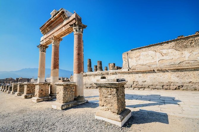 2 hours Pompeii Tour with Local Historian - Ticket Included - Two hours in Pompeii: what you really get