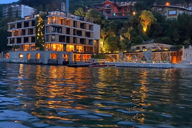 3 Hours Guided Cruise with stop and visit of Bellagio - Swim break on the Lecco branch: the moment most people talk about
