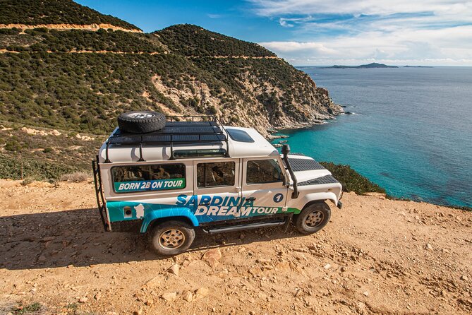 4x4 Mountains And Beaches - Chia area - Snorkeling equipment and sea time: bring yourself, not gear