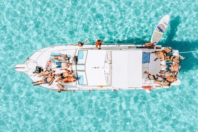 7 hours Boat trip to Lampedusa lunch, SUP and Snorkeling - Lunch on board: the part you’ll remember