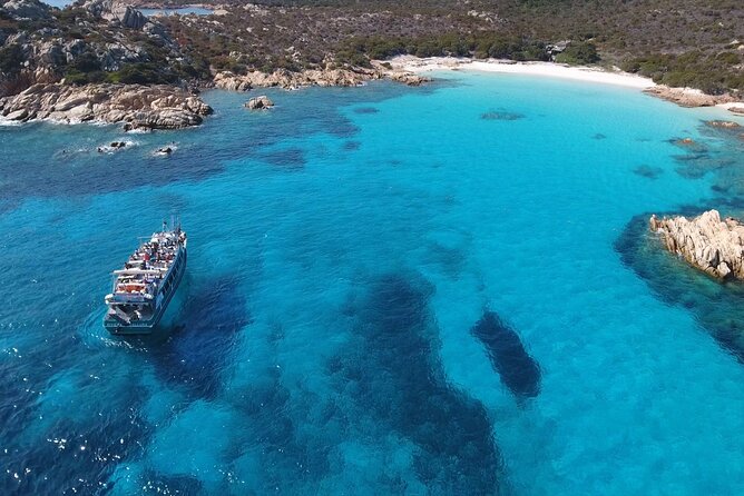 A day excursion to La Maddalena - Cala Corsara on Isola di Spargi: White Sand, Rock Legends, and Battery Views