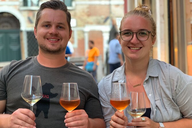 A Venetian Evening: Wine Tasting and Cicchetti with a Local Guide - Campo Santa Margherita: Banksy spotting in a tiny time window