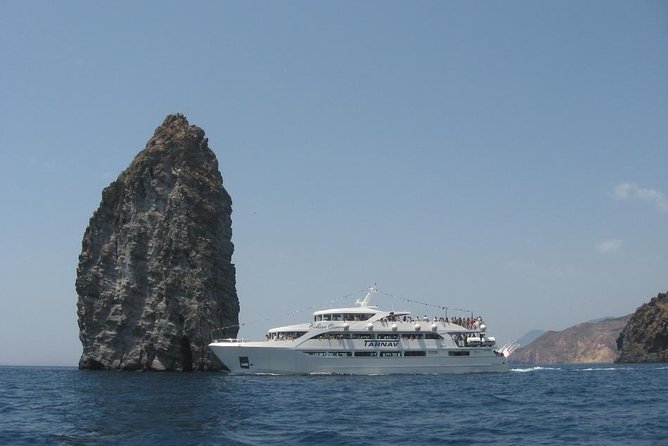 Aeolian Islands Day Trip from Taormina: Lipari and Vulcano - Vulcano: black sand, mud baths, and the crater time problem