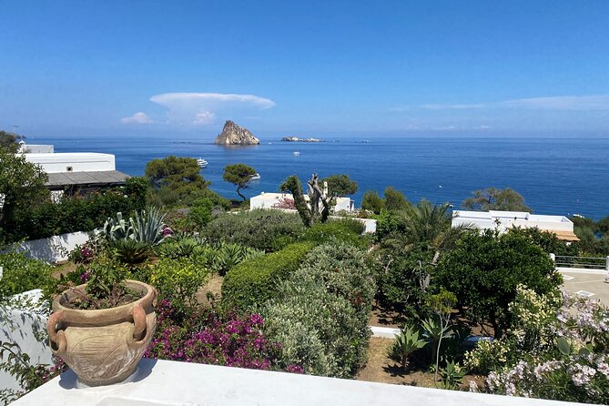 Aeolian Islands Day Trip from Taormina: Stromboli and Panarea - When seas get rough: crowding, comfort, and safety basics