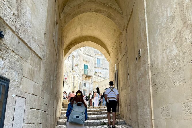 Alberobello and Matera Bus Tour, from Bari - Guided vs self-guided: how to choose the right option