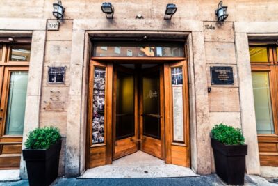 Alfredo alla Scrofa Restaurant in Rome: Eat Like a Star - The star of the show: fettuccine Alfredo, Roman-style