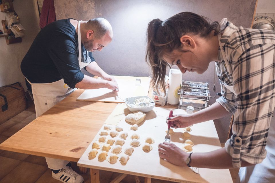 Alghero: Sardinian Home-Cooking Class and Meal - Meeting Irene and the Kitchen Rhythm in a Small Group