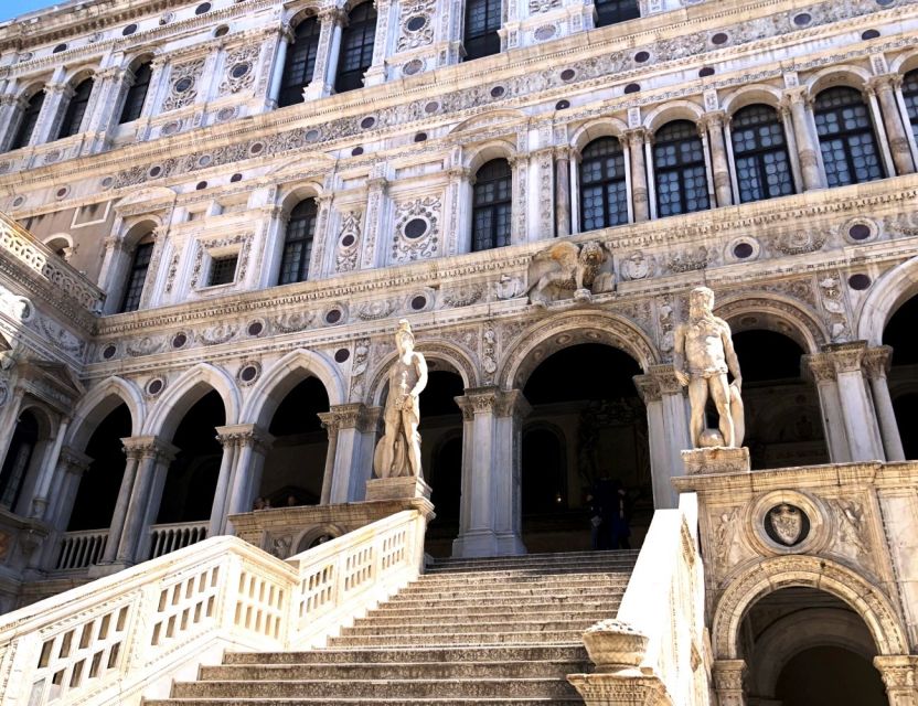 All-Inclusive Tour: Doge Palace, St Mark's Basilica & Square - Where this Venice tour really shines: timing, flow, and focus