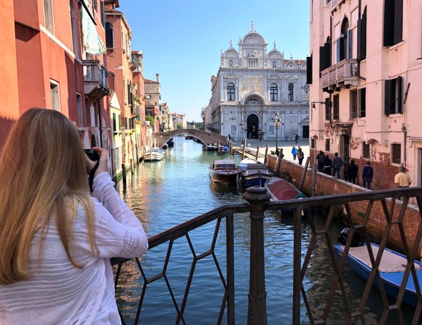 All-Inclusive Tour: Doge Palace, St Mark's Basilica & Square - Meeting point and how not to lose the group