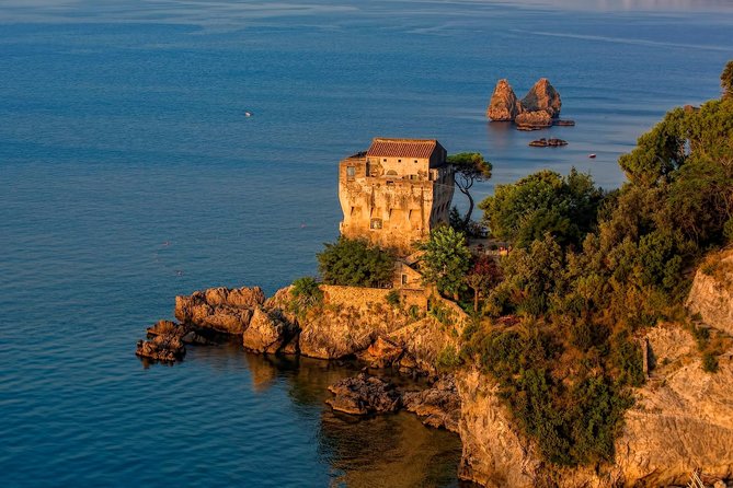 Amalfi Coast Boat Rental: Explore, Swim, and Relax at Your Pace - From check-in to first wake: how the handoff works