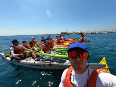 Amalfi Coast: Kayak & Snorkeling tour, sea caves and beach - Getting started at Moorea Beach Club (and staying dry)
