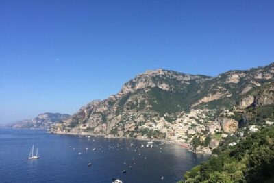 Amalfi Coast private tour from Sorrento and nearby - Positano Marina Grande to Spiaggia Grande: the one-hour stroll that makes the postcard real