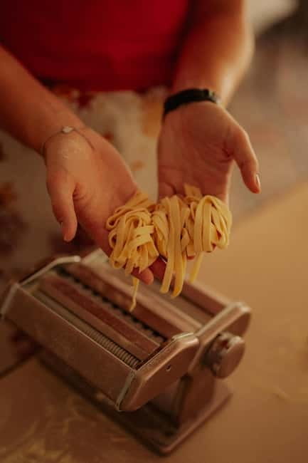 Amalfi: Cooking Class with Pasta, Mozzarella, and Tiramisù - The pace of the 3-hour experience (what happens in order)