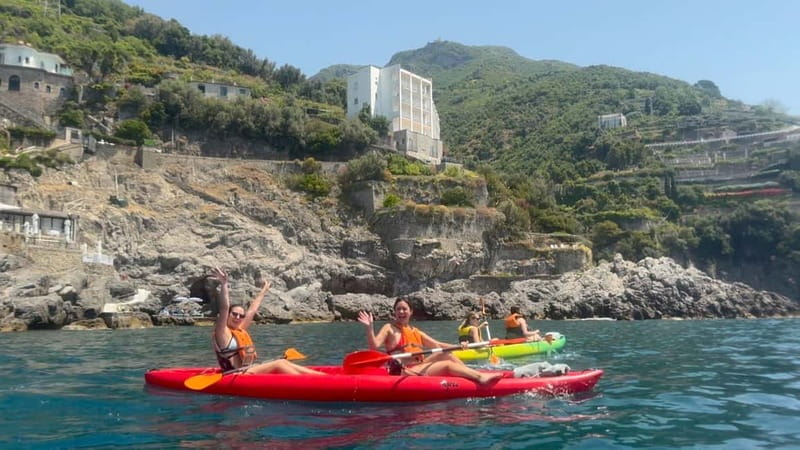 Amalfi: Kayak/Snorkel Tour to Pandora Cave with Lemon Spritz - Timing, meeting point, and what the morning flow feels like