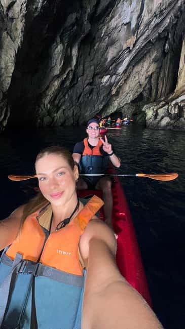 Amalfi: Kayak/Snorkel Tour to Pandora Cave with Lemon Spritz - The guides: Alessio’s hands-on style