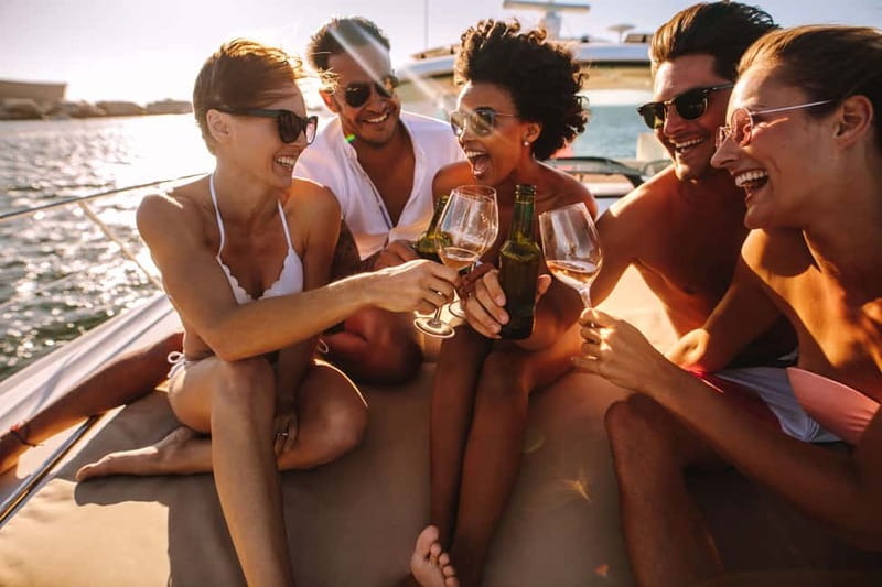 Amalfi: Sunset Boat Tour with Fruit and Drinks - Why This Amalfi Sunset Cruise Works So Well