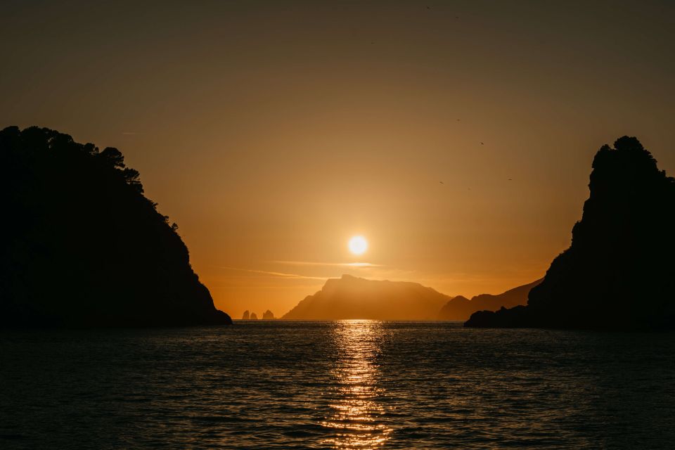 Amalfi: Sunset Boat Tour with Fruit and Drinks - Conca dei Marini and the Santa Rosa Monastery View