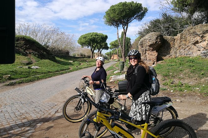 Ancient Appian Way PRIVATE Bike Tour - How private guiding changes the whole ride