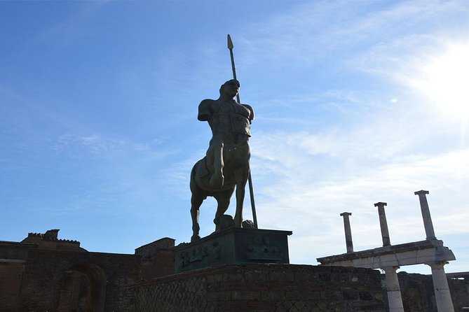 Ancient Pompei in the afternoon - Why Pompeii Feels Better After the Morning Rush