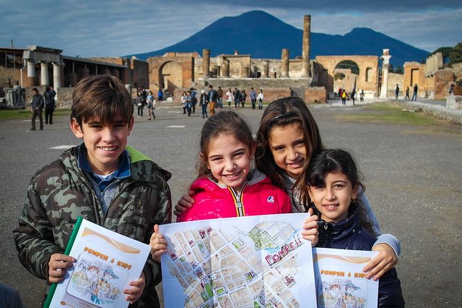 Ancient Pompeii Private Tour: Skip the Line & Kid-Friendly Option - Where the tour starts (and how the route works)