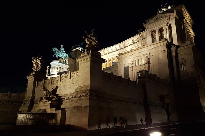 Ancient Rome at Twilight Walking Tour - Group pace, timing, and what 15 people changes