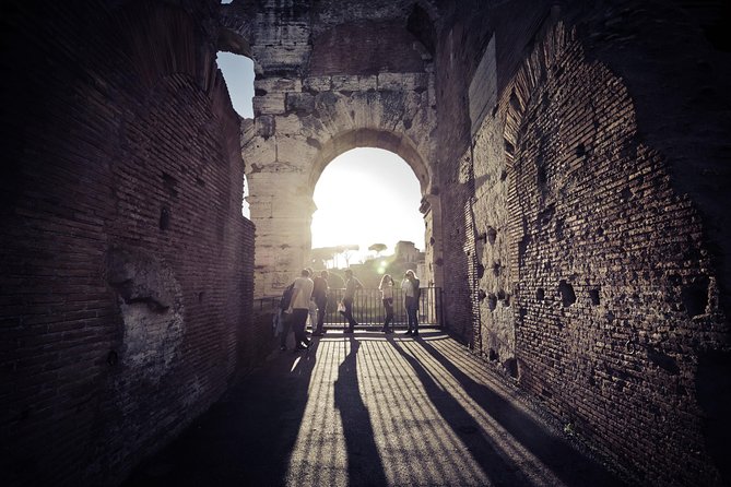 Ancient Rome Guided Tour: Colosseum, Forum and Palatine - Colosseum Entry: How to See the Amphitheater Without Losing the Story