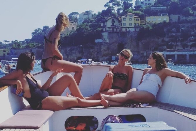 Argo Nautical Excursions - Tour of the Gulf of Naples with Snorkeling - Guides on board: Valeria’s team and the Naples stories that come with it