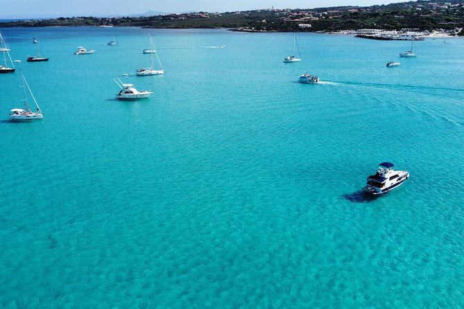 Asinara: Sailing trip in the park of Asinara - C.R.A.M.A. entrance fee: the one extra cost to budget