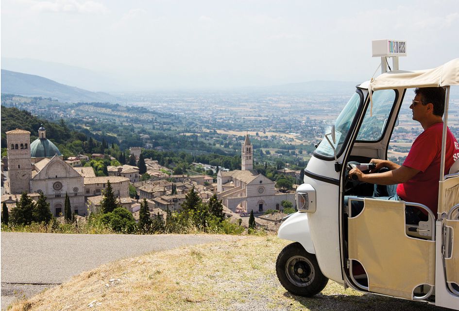 Assisi: Panoramic Tuk Tuk Tour - Headsets, Small Group Size, and How the Stories Actually Land