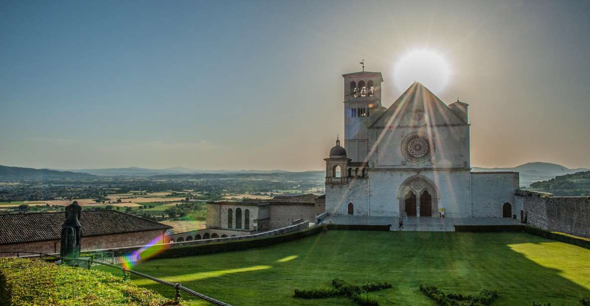 Assisi: Walking Tour with St. Francis Basilica Visit - Key Highlights at a Glance