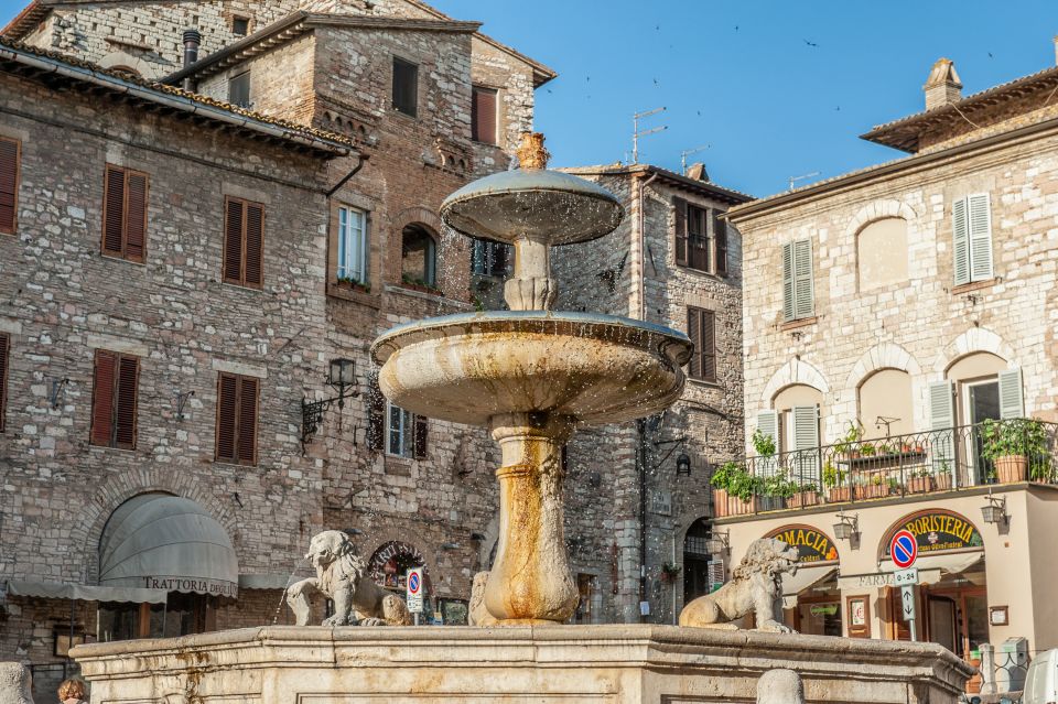Assisi: Walking Tour with St. Francis Basilica Visit - Timing and Pace: How to Use the 2.5 Hours Wisely