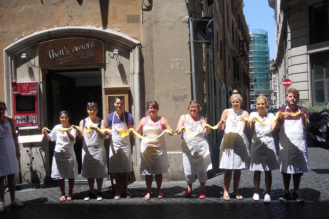 Authentic Roman Cooking Class & Market Experience - The Walk to the Kitchen: Getting From Sightseeing to Cooking Mode