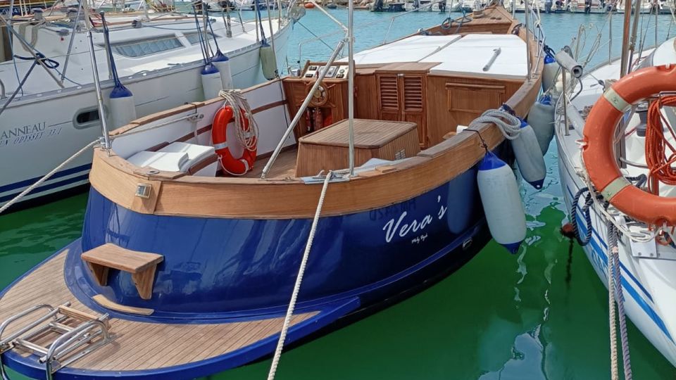 Bari by boat: admire the city from the sea with Aperitivo - Price and value: why $53 can make sense