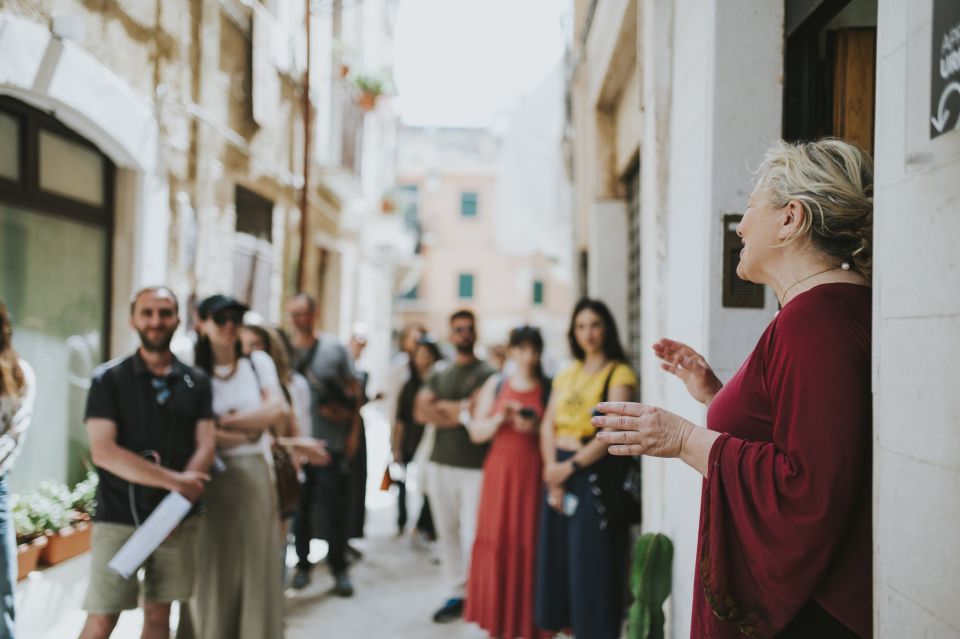 Bari: Guided Walking Tour - Cathedral of Saint Sabinus: A Classic Anchor in the Old Town
