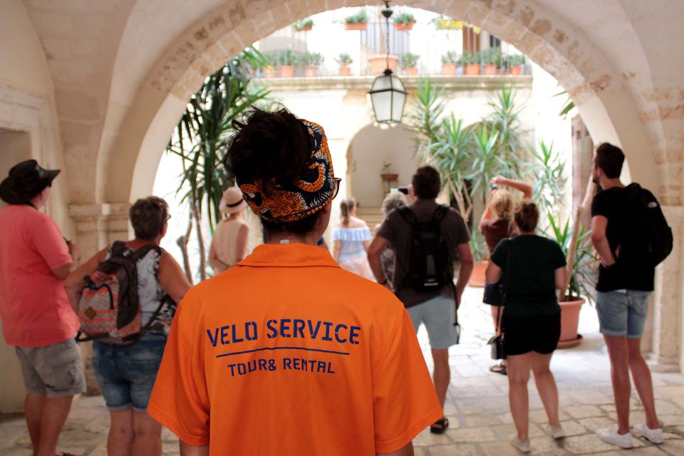 Bari: Guided Walking Tour - Meeting at Velo Service Near Piazza Mercantile