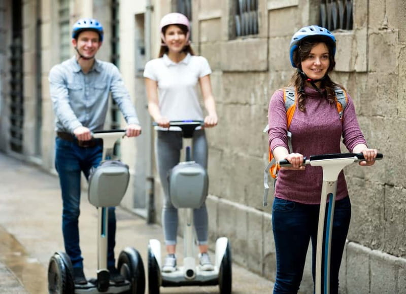 Bari: Sightseeing Segway Tour - The food moment: focaccia tasting (and the chance of something sweet)