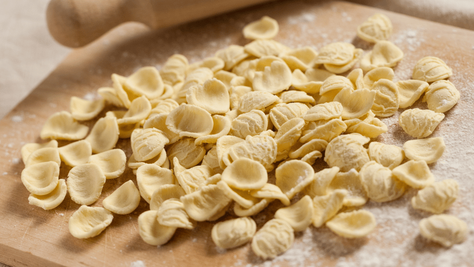 Bari: Street Food Walking Tour with Wine Tasting - Key highlights you’ll care about