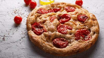 Bari: Street Food Walking Tour with Wine Tasting - Where it starts: Piazza San Nicola and the Bari you’re about to taste