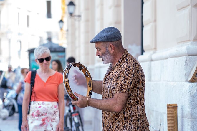 Bari Walking City Tour - The French Part of Bari: Opera, Shopping Streets, and the Sea-Side Market