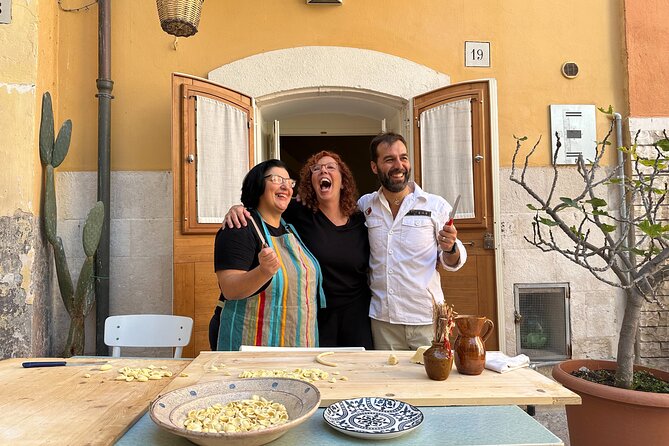 Bari Walking Tour with Pasta Experience - Key things you will notice
