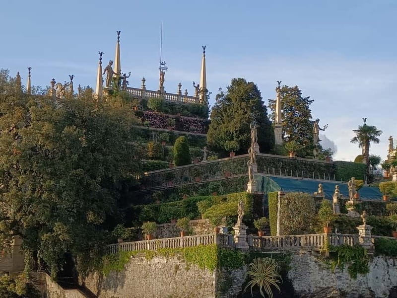 Baveno: Hop-On Hop-Off Boat Tour to 3 Borromean Islands - Isola dei Pescatori: the fishing-village wander stop with narrow alleys