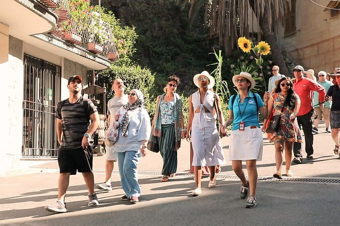 Best of Cinque Terre Day Trip from Florence - Guides and Drivers: The Difference Between a Good Day and a Great One