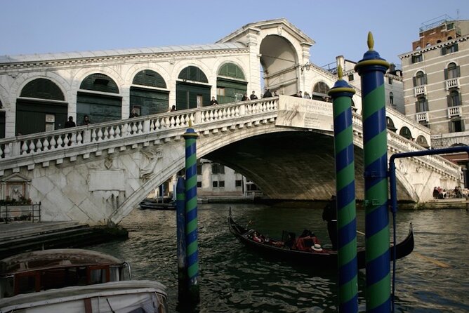 Best of Venice Private Tour: St. Mark's Doge Palace Gondola Ride - Starting at Chiesa di San Giacomo di Rialto: where your day flows