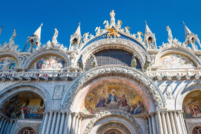 Best of Venice Private Tour: St. Mark's Doge Palace Gondola Ride - Inside the Doge’s Palace: politics, prison, and the Bridge of Sighs