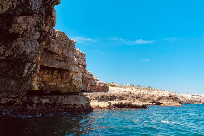 Boat tour of the Polignano a Mare caves with aperitif - Who should book this boat tour (and who should skip it)