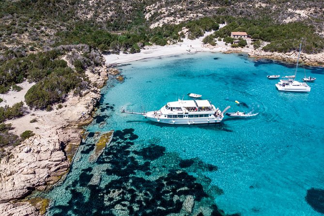 Boat trip La Maddalena Archipelago - Departure from Palau - Claudia’s 4-language narration: what you’re really buying