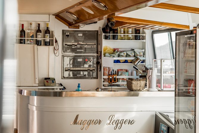 Boat trips La Maddalena Archipelago - Departure from La Maddalena - Meeting point: Via Amendola and the importance of showing up early