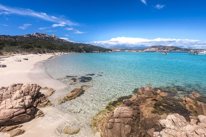 Boat trips La Maddalena Archipelago - Departure from La Maddalena - Rosa Beach and Cala Corsara: photo ops with real viewpoint energy